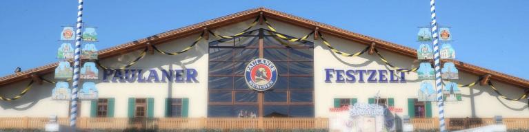 Frontansicht vom Paulaner Festzelt auf dem Münchner Oktoberfest. Frontansicht vom Paulaner Festzelt auf dem Münchner Oktoberfest.
